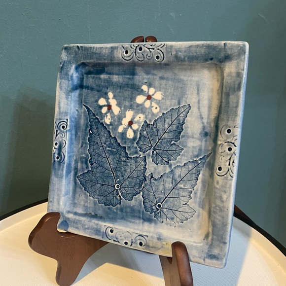 Peter and Fran Wolstenholme P&FW Courtmacsherry Ireland Art Pottery 7” Plate - Picture 3 of 7